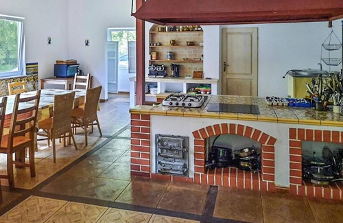 Suleczyno House | 9 bedroom amazing home in Klodno