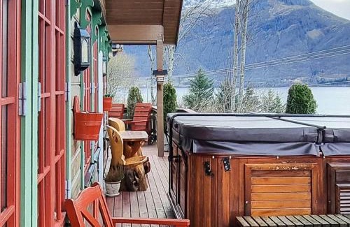 Hundeidvik House | 9 person holiday home in HUNDEIDVIK-By Traum