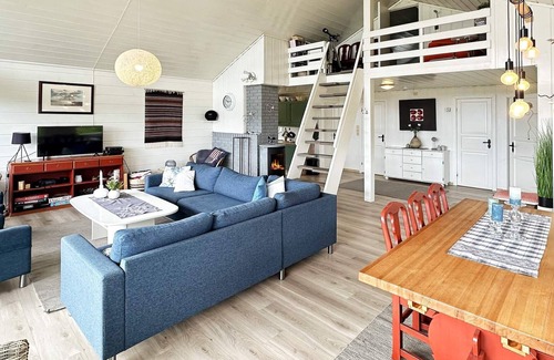 Lyngdal House | 9 person holiday home in Korshamn-By Traum