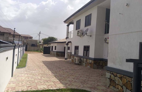 Adentan Apartment | 90 m² Apartment ∙ 3 bedrooms ∙ 6 guests