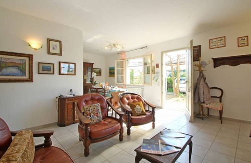 Capezzano Pianore Apartment | 90 m² Apartment ∙ 3 bedrooms ∙ 4 guests