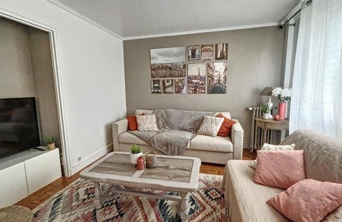 Epinay-sur-Seine Apartment | 90 m² Apartment ∙ 4 bedrooms ∙ 8 guests