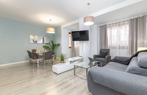 Sant Francesc Apartment | 90 m² Apartment ∙ 2 bedrooms ∙ 6 guests