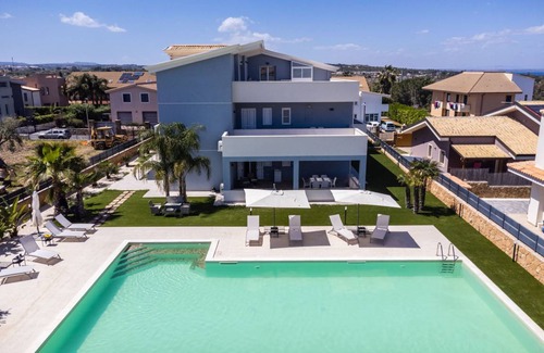 Brucoli Apartment | 90 m² Apartment ∙ 2 bedrooms ∙ 6 guests