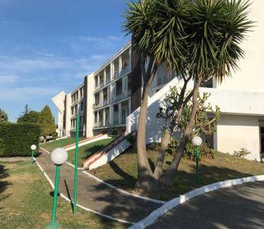 Lamezia Terme Apartment | 90 m² Apartment ∙ 3 bedrooms ∙ 6 guests