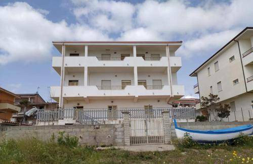 Strongoli Apartment | 90 m² Apartment ∙ 2 bedrooms ∙ 8 guests