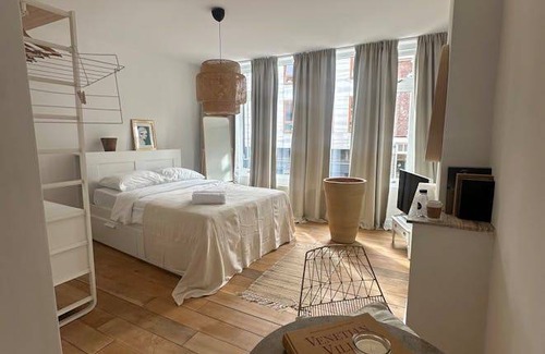 Zeist Apartment | 90 m² Apartment ∙ 2 bedrooms ∙ 2 guests