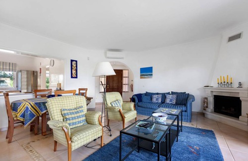 Estombar Apartment | 90 m² Apartment ∙ 2 bedrooms ∙ 4 guests