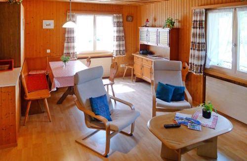 Elm Apartment | 90 m² Apartment ∙ 3 bedrooms ∙ 7 guests
