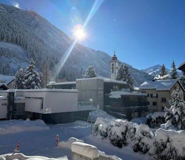 Andermatt Apartment | 90 m² Apartment ∙ 3 bedrooms ∙ 6 guests