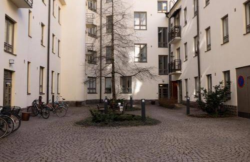 Helsinki City Centre Apartment | 90 m² Apartment ∙ 1 bedroom ∙ 4 guests
