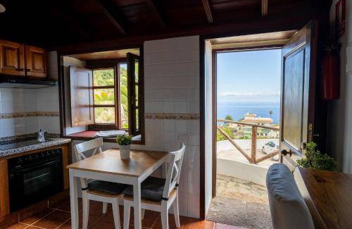 El Guincho Ski Chalet | 90 m² Chalet ∙ 2 bedrooms ∙ 4 guests
