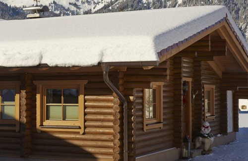 Ehenbichl Ski Chalet | 90 m² Chalet ∙ 2 bedrooms ∙ 4 guests