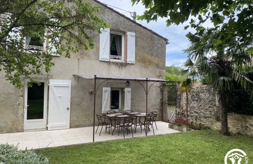 Saix House | 90 m² Gîte ∙ 2 bedrooms ∙ 4 guests
