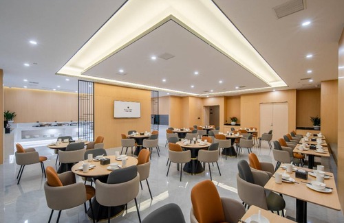 Tunxi Hotel | 90 m² Hotel ∙ 2 guests