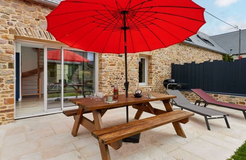 Creances House | 90 m² House ∙ 1 bedroom ∙ 4 guests