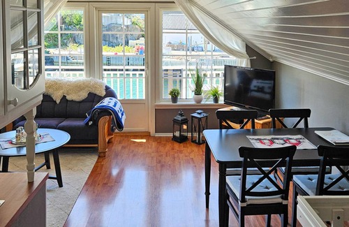 Lysekloster House | 90 m² House ∙ 3 bedrooms ∙ 6 guests