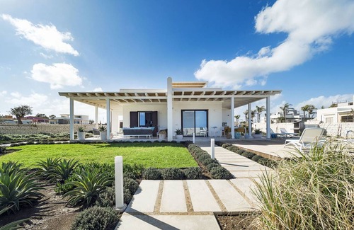 Reitani House | 90 m² House ∙ 3 bedrooms ∙ 6 guests