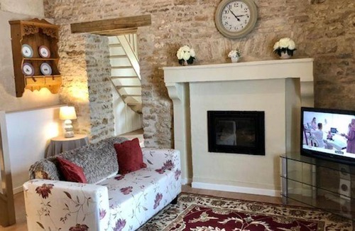 Vanzay House | 90 m² House ∙ 3 bedrooms ∙ 6 guests