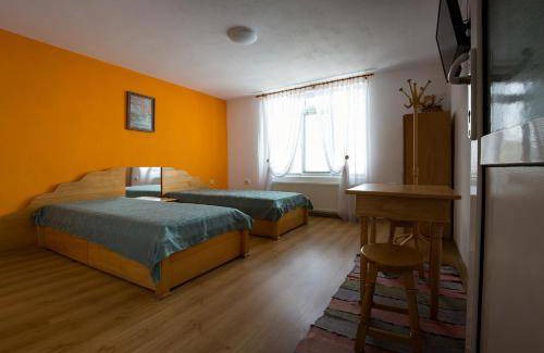 Oreshak House | 90 m² House ∙ 4 bedrooms ∙ 8 guests