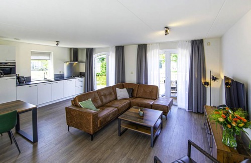 Municipality of Hellevoetsluis House | 90 m² House ∙ 3 bedrooms ∙ 4 guests