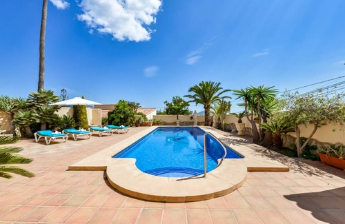 Pinar del Advocat Villa | 90 m² Villa ∙ 3 bedrooms ∙ 6 guests