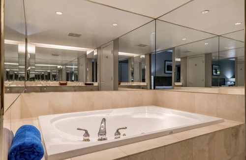 Oro-Medonte Apartment | 900 m² Apartment ∙ 1 bedroom ∙ 6 guests