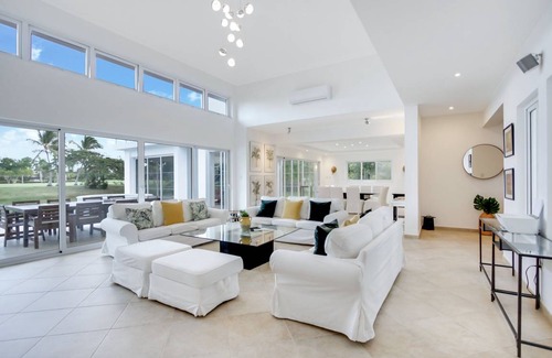 Bavaro Villa | 900 m² Villa ∙ 8 bedrooms ∙ 16 guests