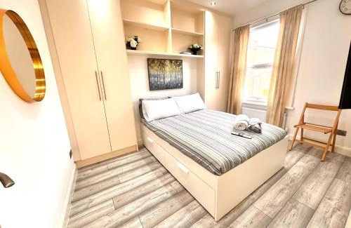 Tooting House | 93 A Apartment
