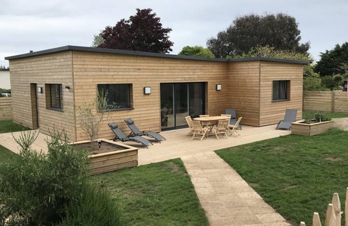 Tregastel House | 93 m² Gîte ∙ 3 bedrooms ∙ 6 guests