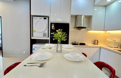 Usj 1 Apartment | 94 m² Apartment ∙ 2 bedrooms ∙ 6 guests