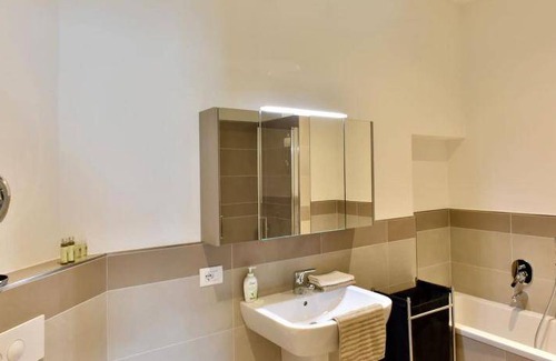 Lovere Old Town Apartment | 95 m² Apartment ∙ 2 bedrooms ∙ 4 guests