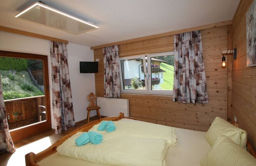 Distelberg Apartment | 95 m² Apartment ∙ 1 bedroom ∙ 8 guests