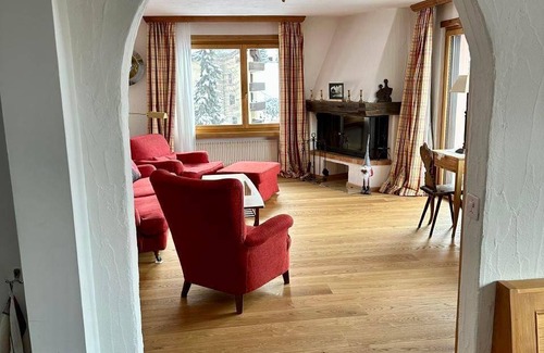 Surlej Apartment | 95 m² Apartment ∙ 2 bedrooms ∙ 4 guests