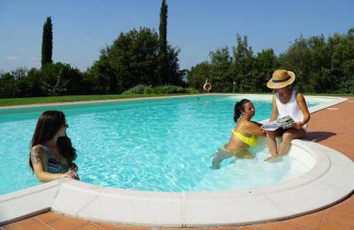 Montorsaio House | 95 m² Farmhouse ∙ 3 bedrooms ∙ 6 guests