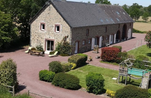 Feugeres House | 95 m² Gîte ∙ 3 bedrooms ∙ 6 guests