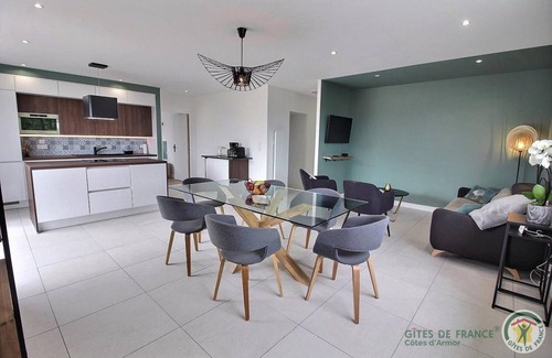 Plurien House | 95 m² Gîte ∙ 3 bedrooms ∙ 6 guests