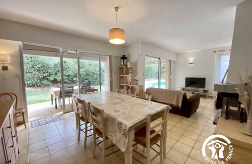 Palaja House | 95 m² Gîte ∙ 3 bedrooms ∙ 6 guests