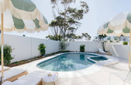 Mollymook Hotel | 95 m² Hotel ∙ 3 bedrooms ∙ 6 guests