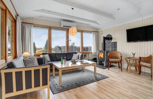 Skastrup Strand House | 95 m² House ∙ 3 bedrooms ∙ 8 guests