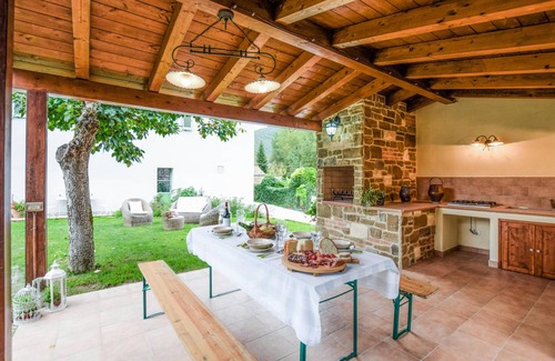 Montelovesco House | 95 m² Maisonette ∙ 3 bedrooms ∙ 5 guests