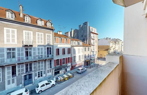 Centre Ville Resort | 95 m² Private room ∙ 1 bedroom ∙ 1 guest
