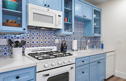 San Clemente Apartment | 95 walk score Quiet&Cozy Free bikes 5starpromise