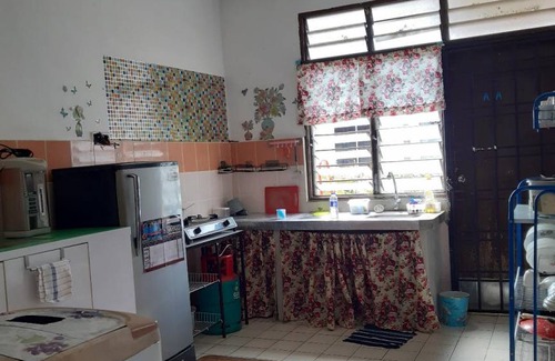 Kuala Rompin House | 950 m² House ∙ 3 bedrooms ∙ 7 guests