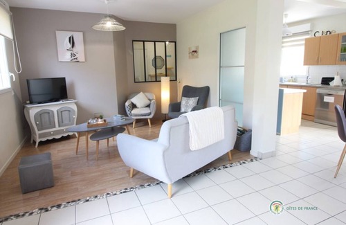 Saint-Jacut-de-la-Mer House | 98 m² Gîte ∙ 3 bedrooms ∙ 6 guests