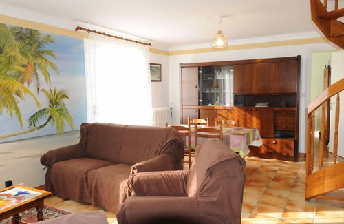 Inguiniel House | 98 m² Gîte ∙ 3 bedrooms ∙ 6 guests