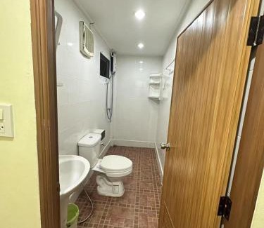Nong Chaeng Bed & Breakfast | 99 Beachfront Resort