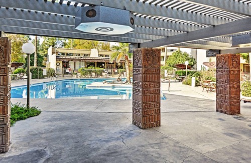 South Scottsdale Apartment | 99 m² Apartment ∙ 2 bedrooms ∙ 5 guests