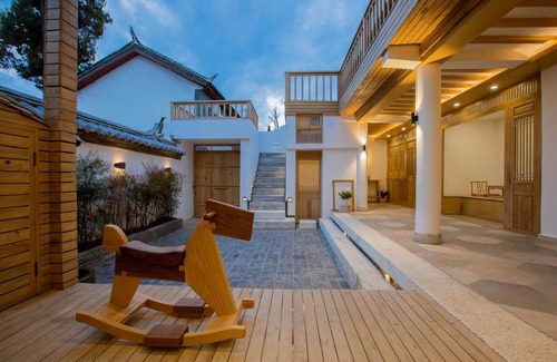 Dayan Old Town Hotel | 99 m² Hotel ∙ 2 bedrooms ∙ 5 guests
