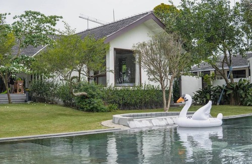 Lembang Villa | 9999 m² Villa ∙ 6 bedrooms ∙ 30 guests